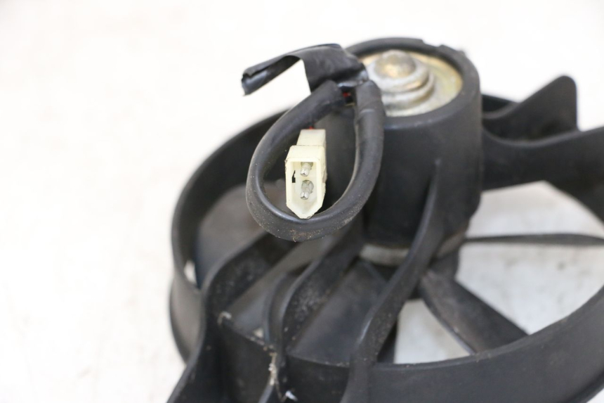 photo de VENTILADOR PEUGEOT SATELIS 125 (2013 - 2018) - Zoom estado de uso