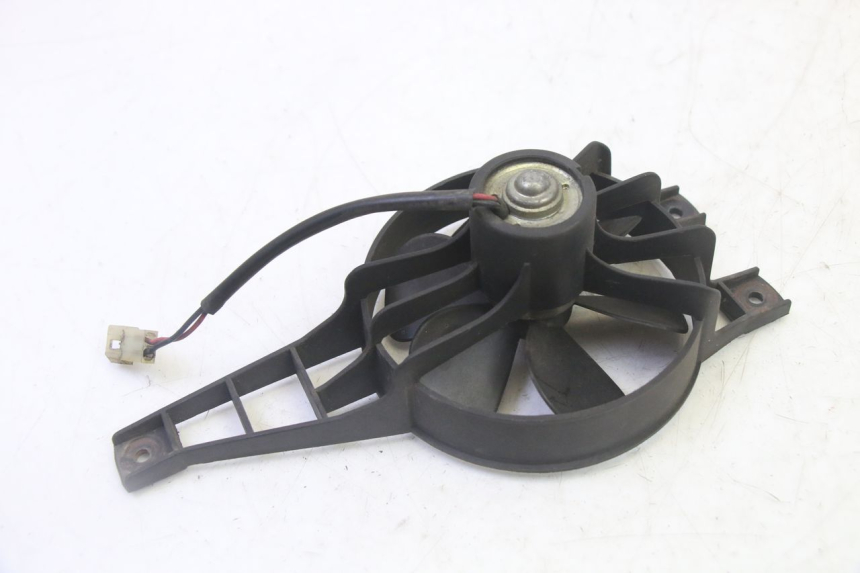 photo de VENTILADOR PEUGEOT SATELIS 125 (2006 - 2009) - Otra perspectiva