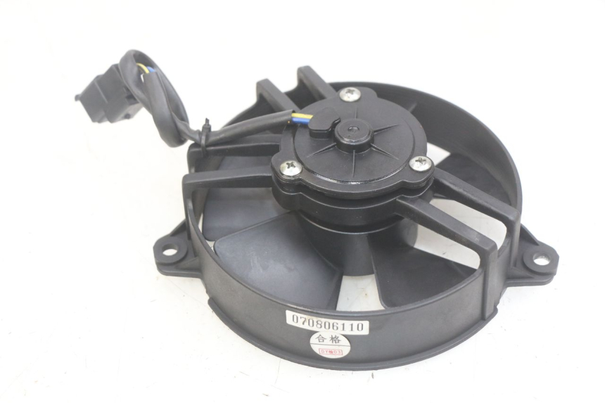 photo de VENTILADOR APRILIA SCARABEO LIGHT 125 (2007 - 2011) - Detalle de la pieza