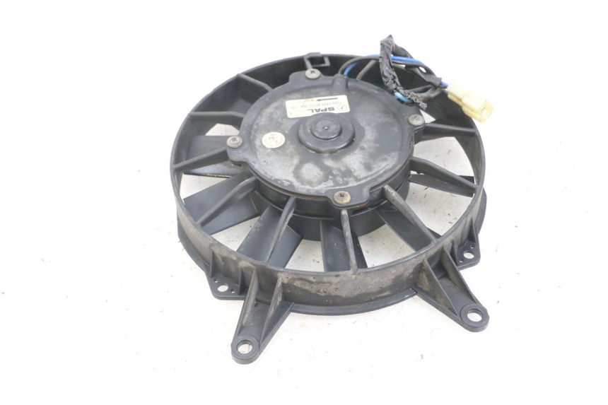 photo de VENTILADOR TRIUMPH SPEED TRIPLE T301 900 (1994 - 1996) - Otra perspectiva