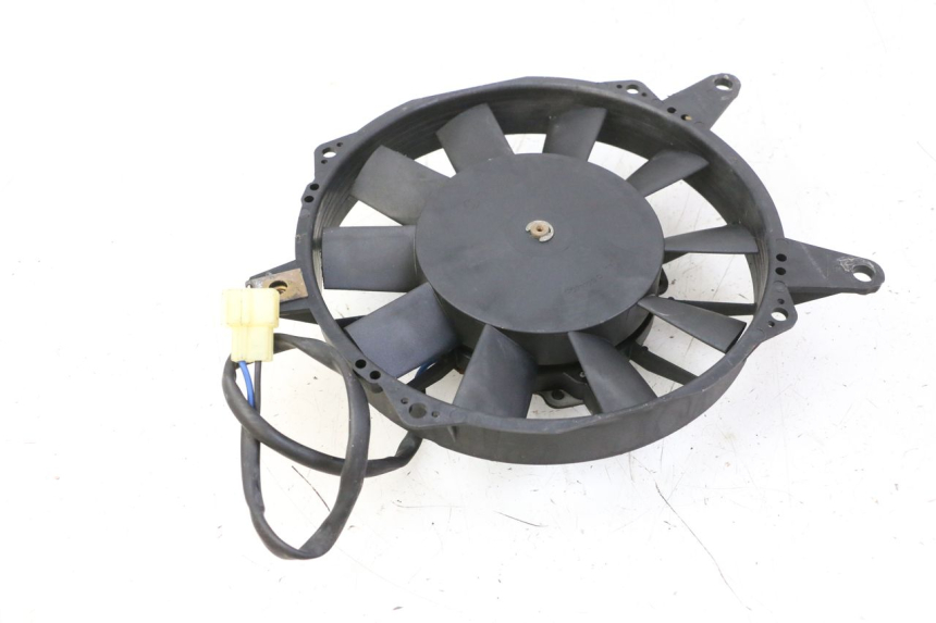 photo de VENTILADOR TRIUMPH SPRINT 900 (1995 - 1998) - Zoom estado de uso