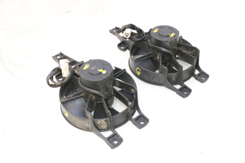 photo de VENTILADOR BOOM TRIKE FUN 500 (2004 - 2010) - Detalles de los puntos de fijación