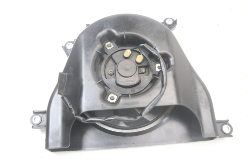 photo de VENTILADOR KAWASAKI VERSYS ABS 650 (2015 - 2018) - Primer plano técnico