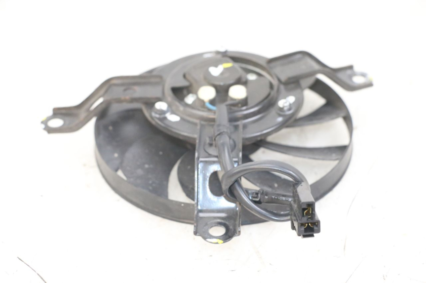 photo de VENTILADOR YAMAHA XMAX X-MAX ABS 125 (2017 - 2020) - Detalle de la pieza