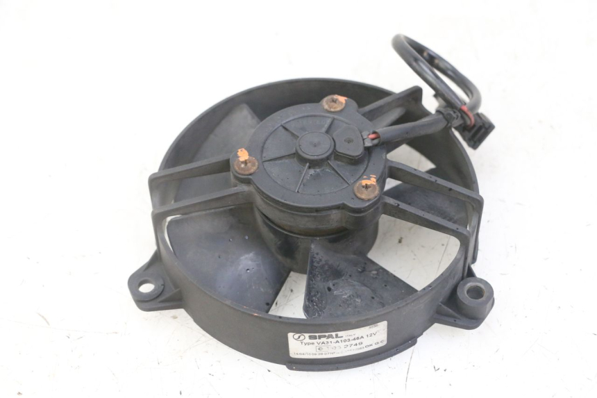 photo de VENTILADOR YAMAHA X-MAX XMAX 125 (2010 - 2013) - Zoom estado de uso