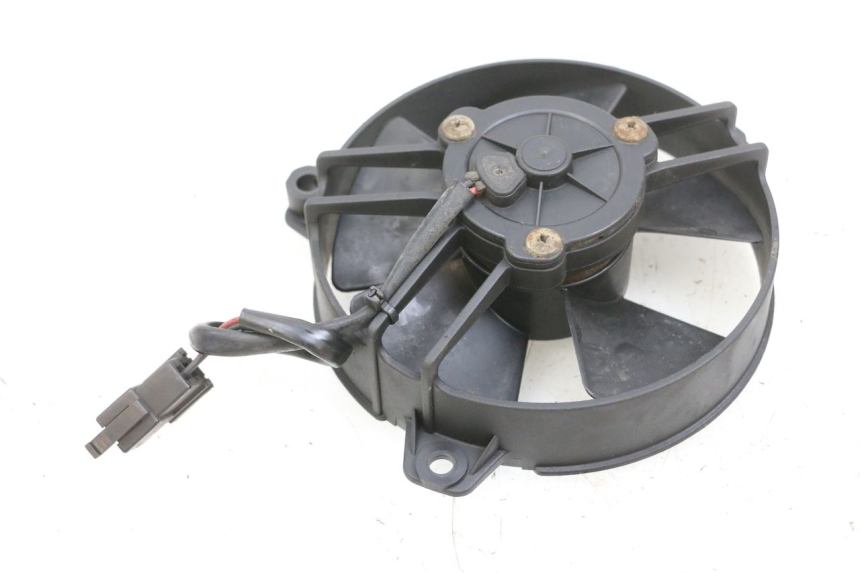 photo de VENTILADOR YAMAHA X-MAX XMAX 125 (2010 - 2013) - Zoom estado de uso