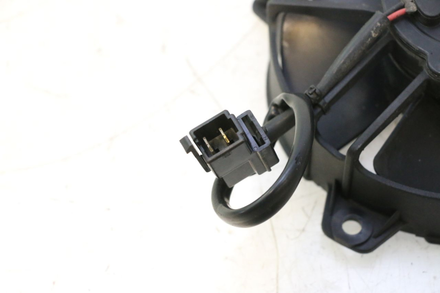 photo de VENTILADOR YAMAHA X-MAX XMAX 125 (2010 - 2013) - Detalle de la pieza
