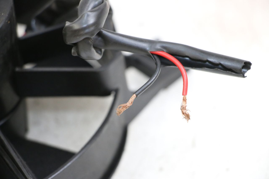 photo de VENTILADOR PIAGGIO X10 125 (2012 - 2017) - Detalle de la pieza