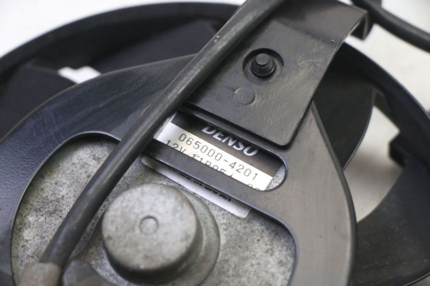 photo de VENTILADOR YAMAHA XJ6 ABS 600 (2008 - 2016) - Vista general del producto