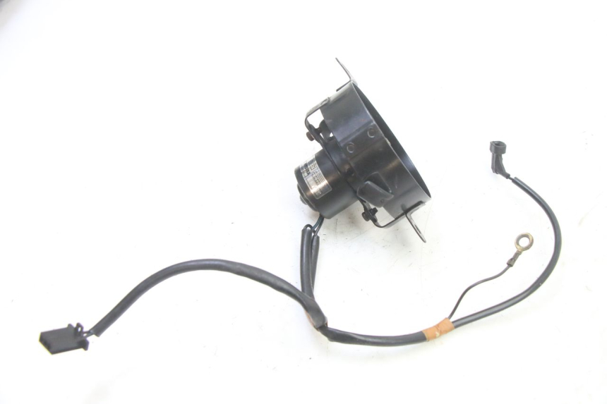 photo de VENTILADOR HONDA XLV VARADERO 125 (2000 - 2006) - Primer plano técnico