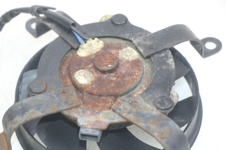 photo de VENTILADOR YAMAHA YP MAJESTY 400 (2004 - 2008) - Primer plano técnico