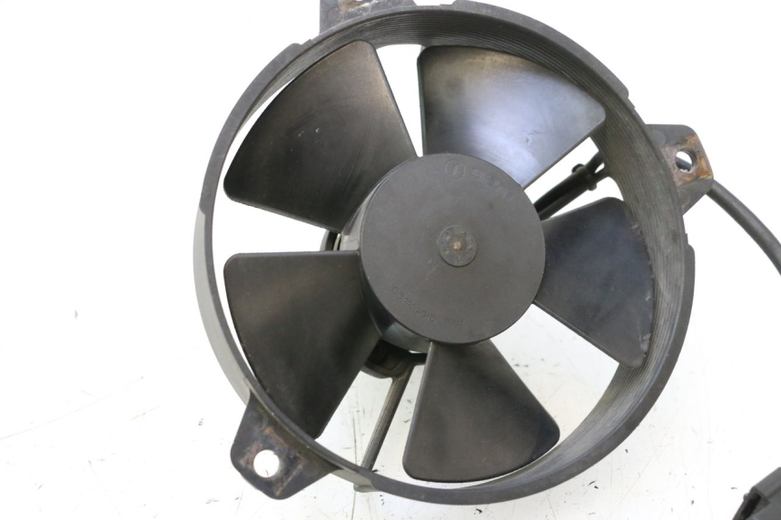 photo de VENTILADOR YAMAHA YP MAJESTY 125 (1998 - 2001) - Detalle de la pieza