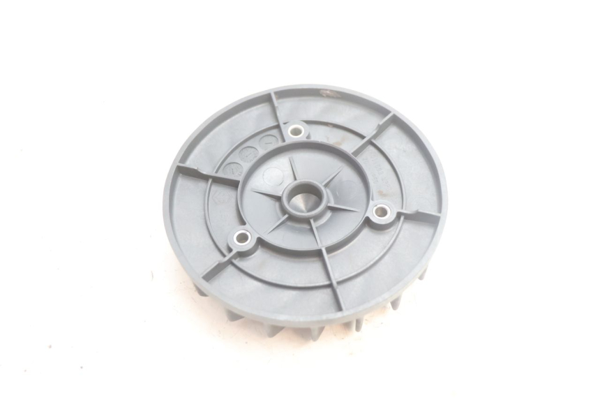 photo de VENTILADOR PIAGGIO ZIP IGET 4T 50 (2021 - 2023) - Zoom estado de uso