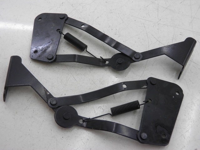 photo de AMORTIGUADOR COFRE JONWAY RANGER 125 (2006 - 2014) - Detalle de la pieza