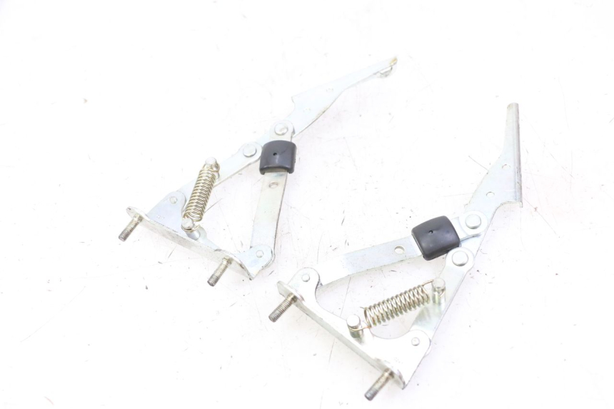 photo de AMORTIGUADOR COFRE PIAGGIO MP3 125 (2006 - 2014) - Detalle de la pieza