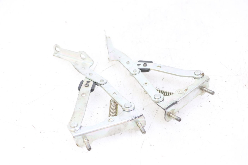 photo de AMORTIGUADOR COFRE PIAGGIO MP3 125 (2006 - 2014) - Zoom estado de uso