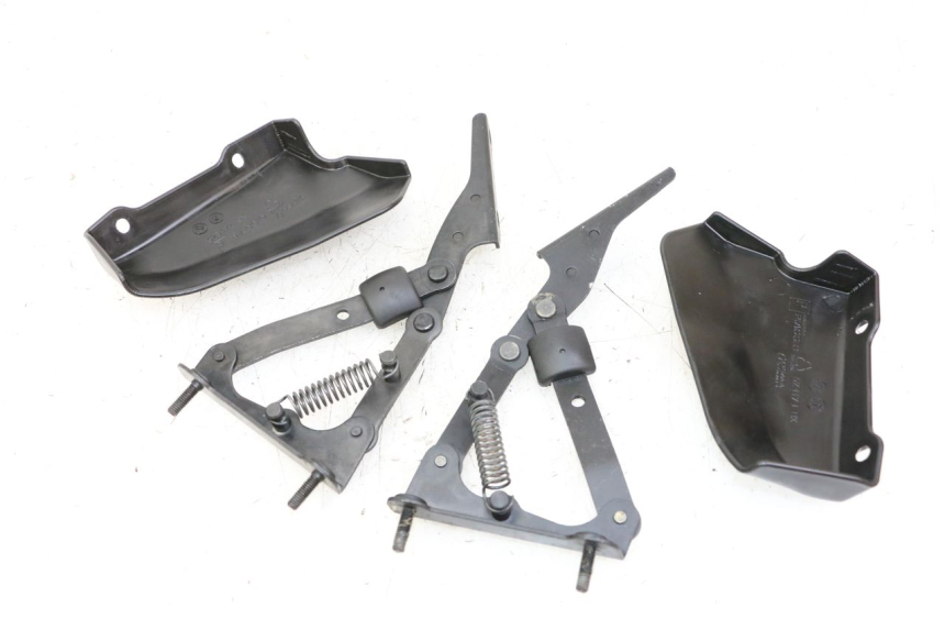 photo de AMORTIGUADOR DE MALETERO PIAGGIO MP3 LT 400 (2007 - 2012) - Detalle de la pieza