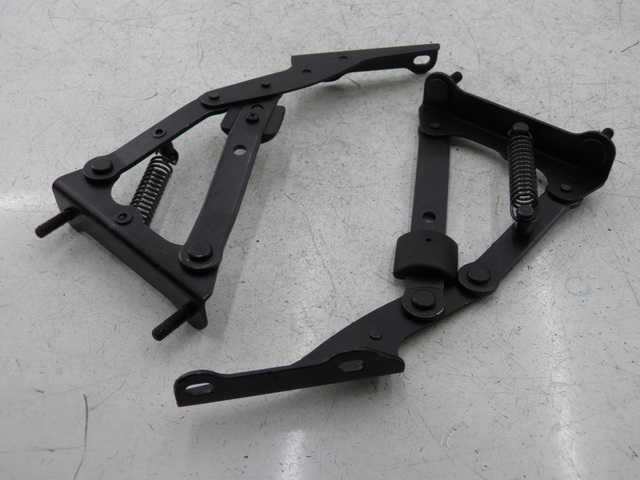 photo de AMORTIGUADOR COFRE PIAGGIO XEVO - X EVO 125 (2010 - 2015) - Vista principal