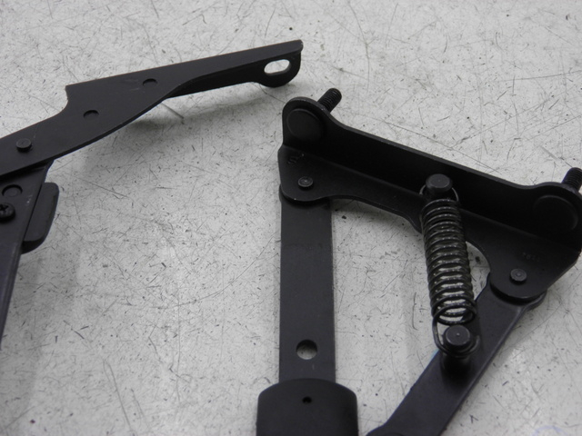 photo de AMORTIGUADOR COFRE PIAGGIO XEVO - X EVO 125 (2010 - 2015) - Zoom estado de uso