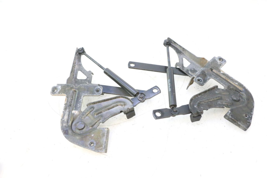 photo de AMORTIGUADOR COFRE PEUGEOT SATELIS 125 (2013 - 2018) - Detalle de la pieza