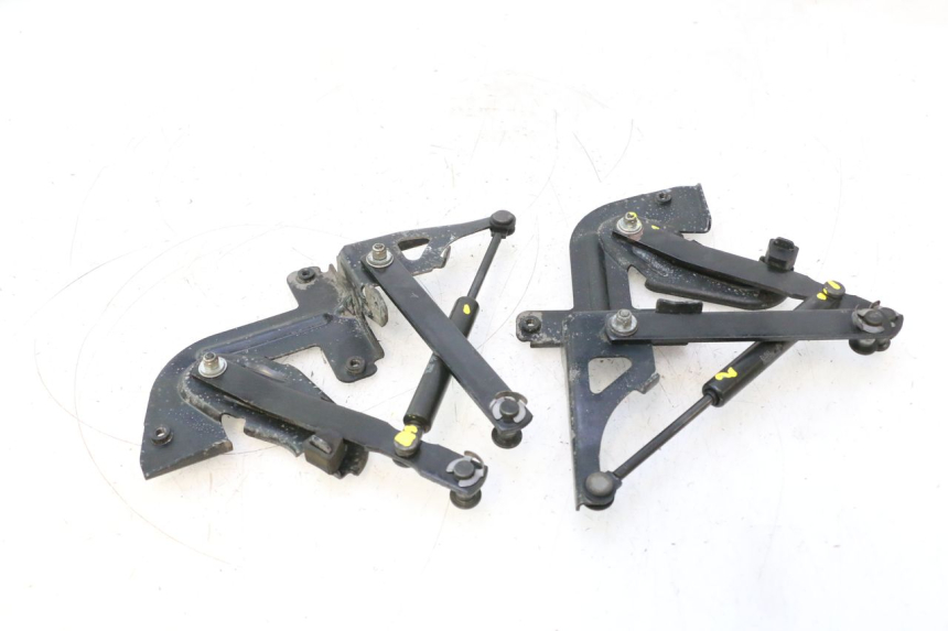 photo de AMORTIGUADOR COFRE PEUGEOT SATELIS 125 (2013 - 2018) - Vista principal