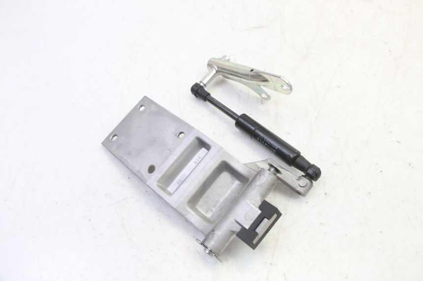 photo de AMORTIGUADOR COFRE YAMAHA XMAX X-MAX 125 (2021 - 2025) - Vista general del producto