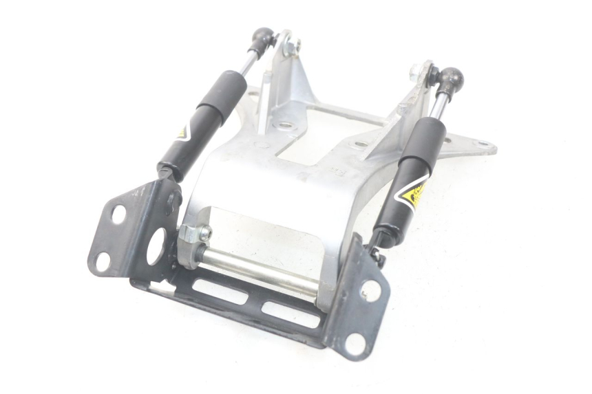 photo de ASIENTO AMORTIGUADOR YAMAHA YP T-MAX TMAX 530 (2017 - 2020) - Primer plano técnico
