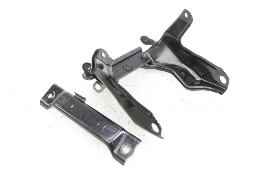 photo de ASIENTO CIERRE HUSQVARNA SVARTPILEN 401 (2018 - 2023) - Primer plano técnico