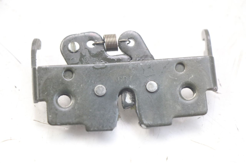 photo de ASIENTO CIERRE YAMAHA X-CITY XCITY 125 (2007 - 2013) - Detalle de la pieza