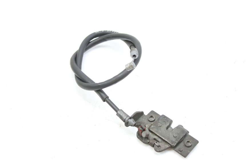 photo de CIERRE DE LA TAPA HONDA FES PANTHEON 125 (2003 - 2007) - Otra perspectiva