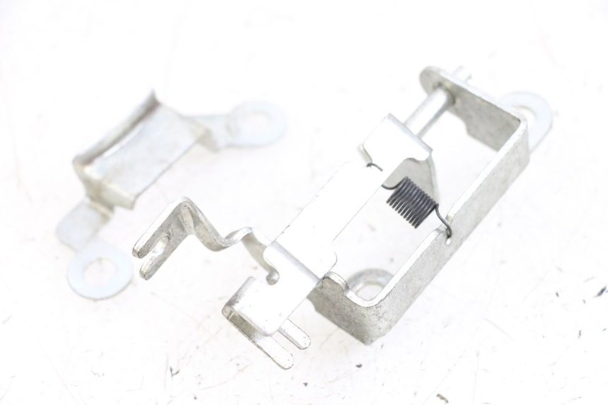 photo de CIERRE DE LA TAPA HONDA PCX (JF47) 125 (2012 - 2013) - Vista principal