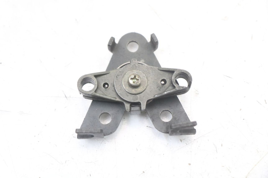 photo de BLOQUEO PUERTA PEUGEOT DJANGO 125 (2014 - 2017) - Vista principal