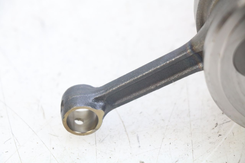 photo de CIGÜEÑAL KYMCO AGILITY 16+ 4T 50 (2018 - 2023) - Primer plano técnico