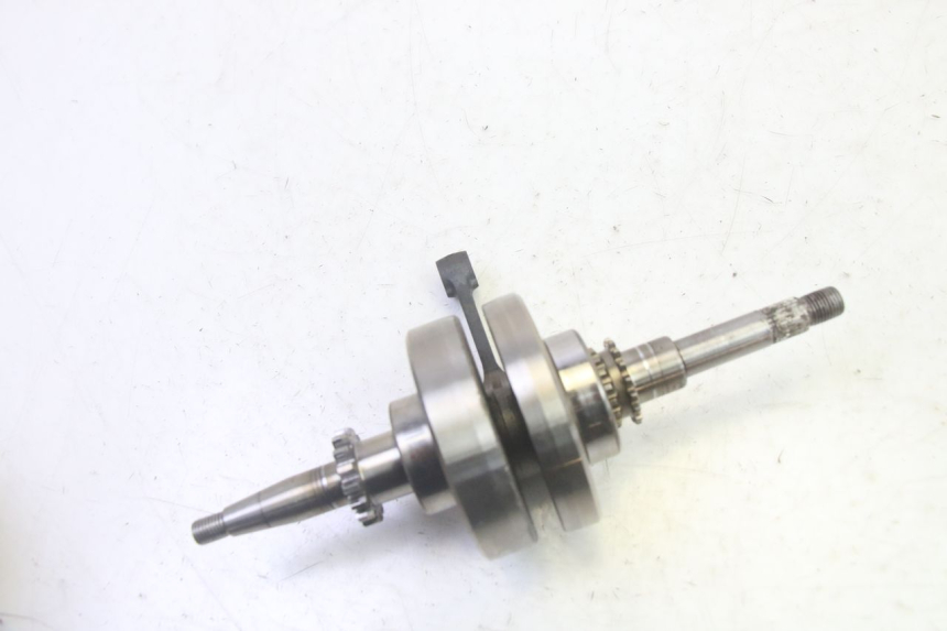 photo de CIGÜEÑAL KYMCO AGILITY 16+ 4T 50 (2018 - 2023) - Estado de la superficie y material