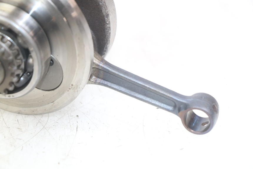 photo de CIGÜEÑAL KYMCO AGILITY 4T 50 (2005 - 2018) - Otra perspectiva