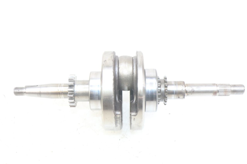 photo de CIGÜEÑAL KYMCO AGILITY 4T 50 (2005 - 2018) - Detalles de los puntos de fijación