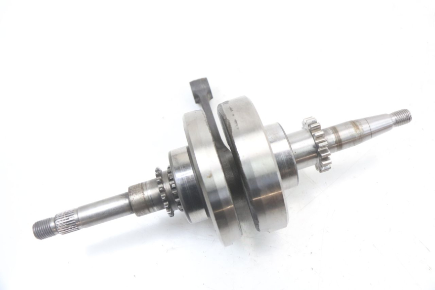 photo de CIGÜEÑAL KYMCO AGILITY 4T 50 (2005 - 2018) - Detalles de los puntos de fijación