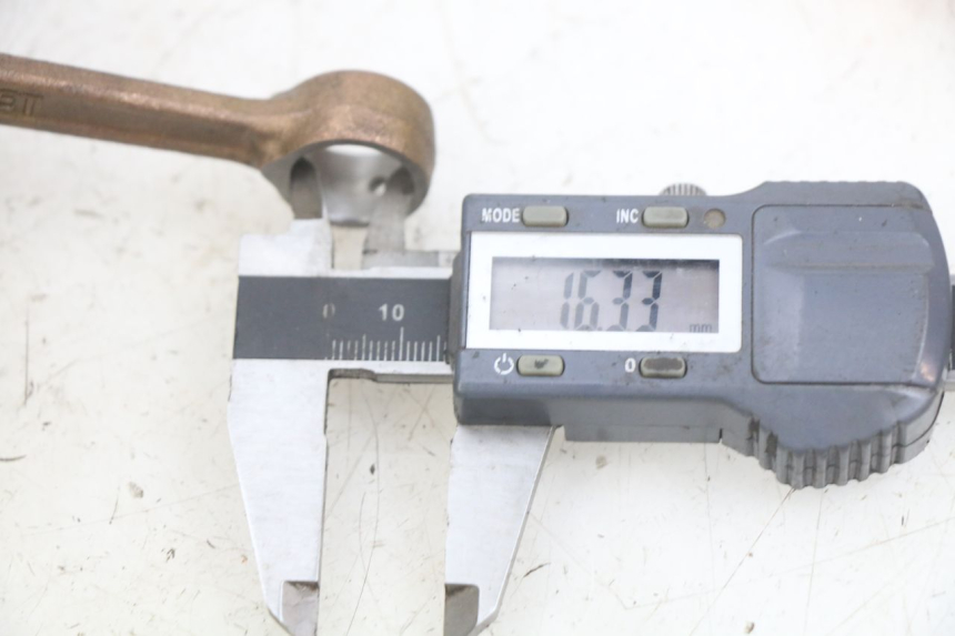 photo de CIGÜEÑAL KYMCO AGILITY NAKED RENOUVO 2T 50 (2011 - 2018) - Zoom estado de uso