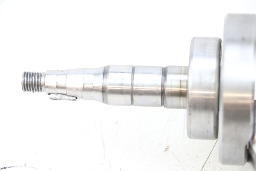 photo de CIGÜEÑAL MBK BOOSTER SPIRIT 50 (1999 - 2003) - Estado de la superficie y material