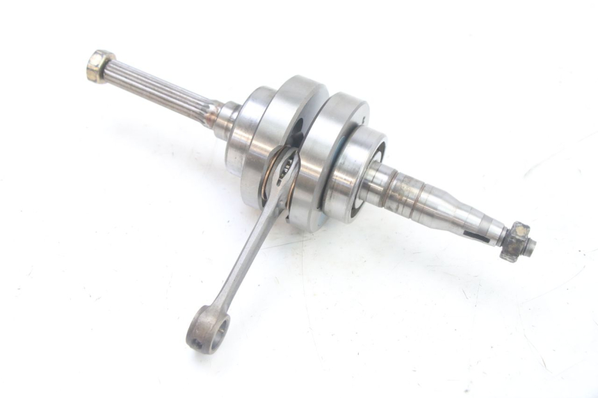 photo de CIGÜEÑAL MBK BOOSTER SPIRIT NAKED 50 (2004 - 2017) - Otra perspectiva