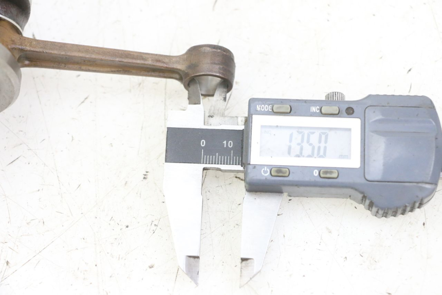 photo de CIGÜEÑAL MBK BOOSTER SPIRIT NAKED 50 (2004 - 2017) - Detalle de la pieza