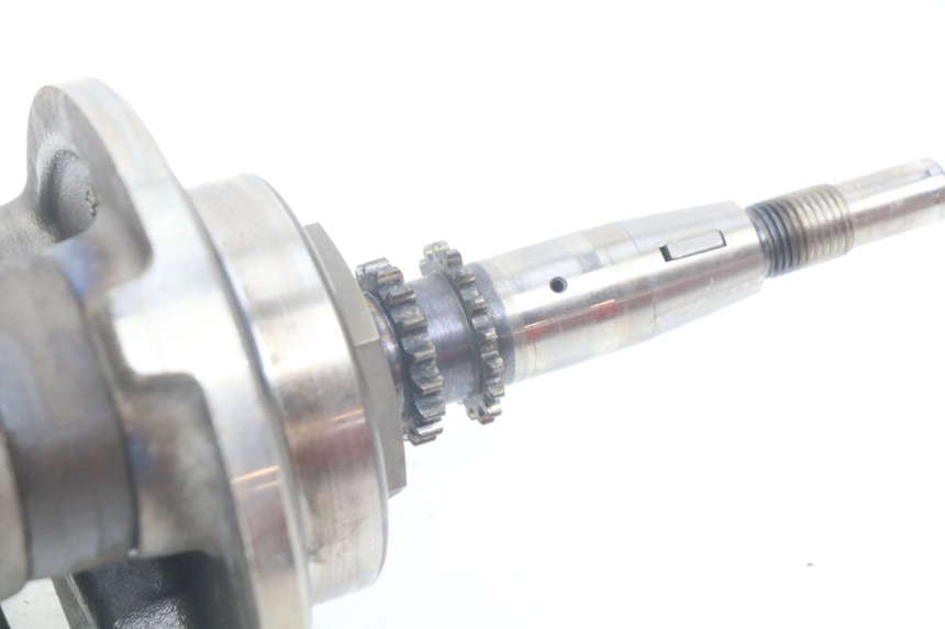 photo de CIGÜEÑAL SUZUKI BURGMAN 125 (2007 - 2014) - Otra perspectiva