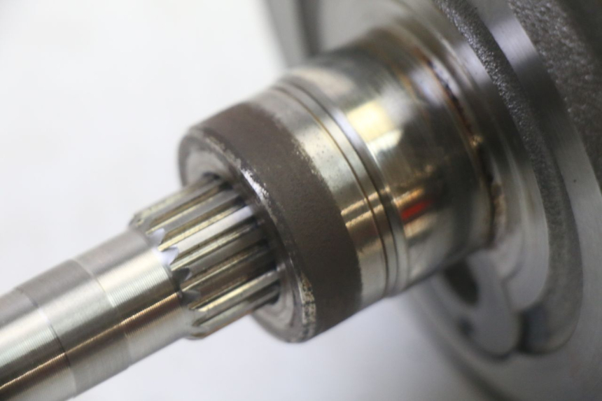 photo de CIGÜEÑAL SUZUKI BURGMAN 125 (2007 - 2014) - Primer plano técnico