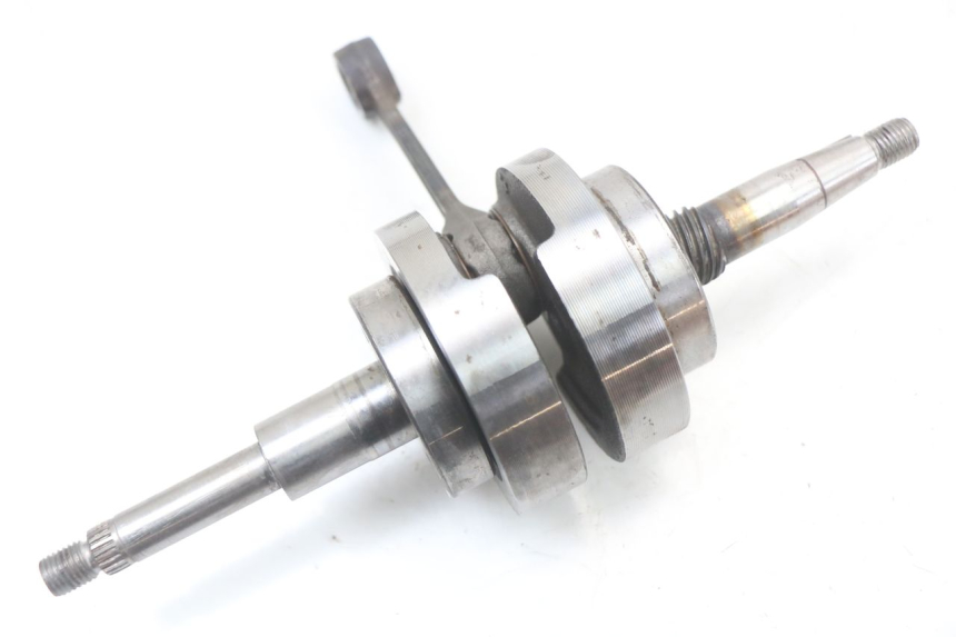 photo de CIGÜEÑAL PEUGEOT BUXY 50 (1993 - 1998) - Detalles de los puntos de fijación