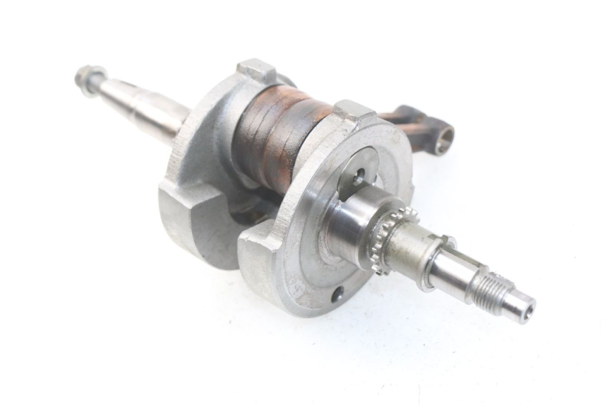 photo de CIG HYOSUNG COMET GTR 125 (2007 - 2014) - Estado de la superficie y material