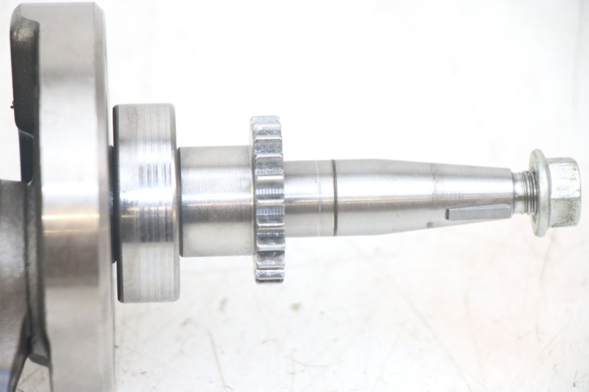 photo de CIGÜEÑAL JM MOTORS EVOLIS 4T 50 (2018 - 2022) - Detalles de los puntos de fijación