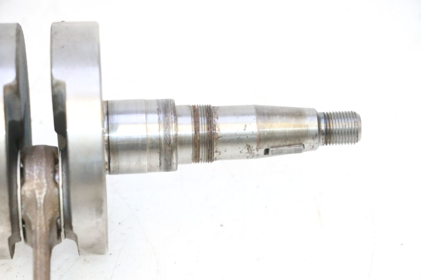 photo de CIG HONDA FES PANTHEON 2T 125 (1998 - 2002) - Detalles de los puntos de fijación