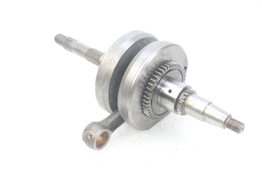 photo de CIGÜEÑAL PEUGEOT GEOPOLIS 400 (2007 - 2013) - Detalles de los puntos de fijación