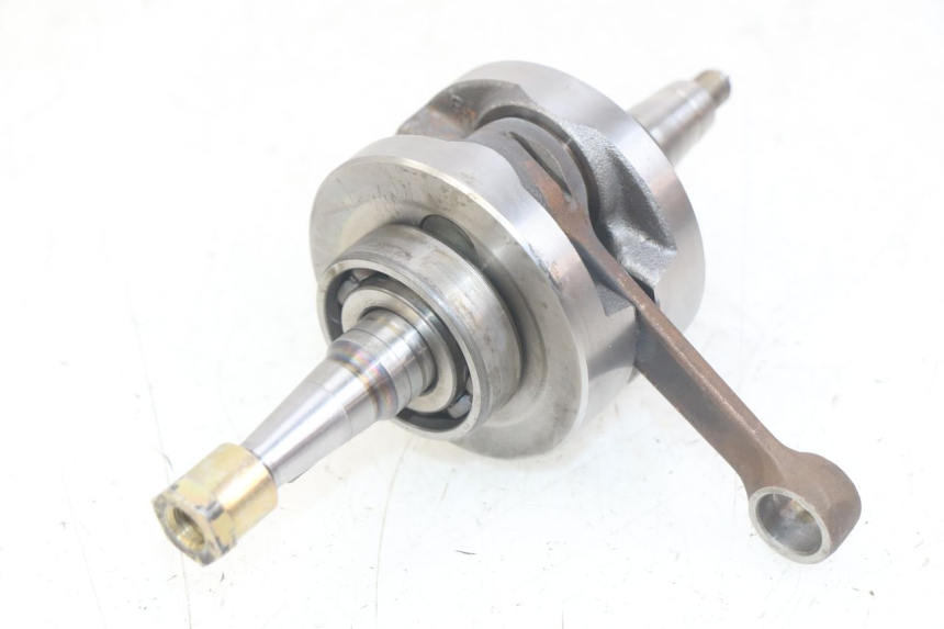 photo de CIGÜEÑAL DERBI GPR 50 (2004 - 2009) - Vista principal