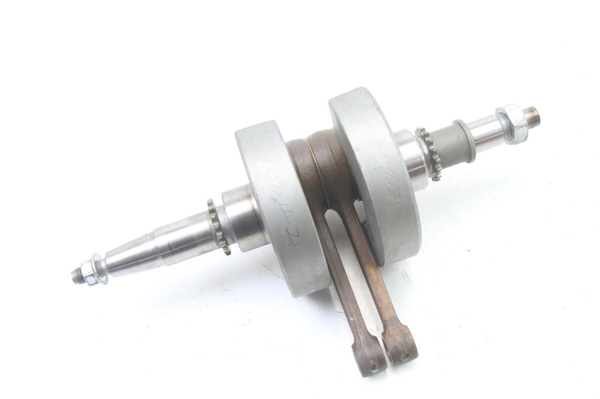 photo de CIG HYOSUNG GTR 125 (2006 - 2008) - Detalles de los puntos de fijación